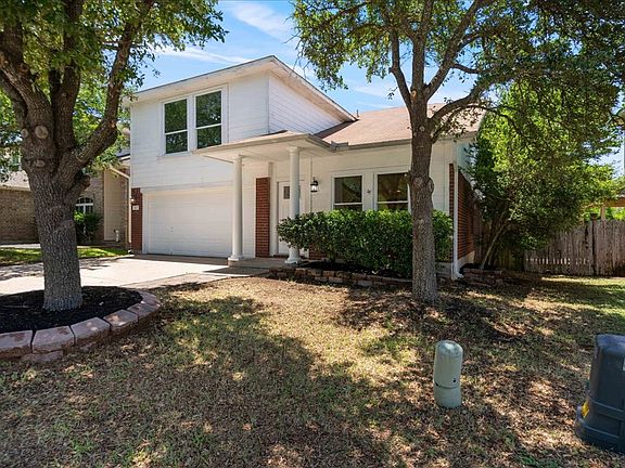 2nd image of 1025 Doras Dr