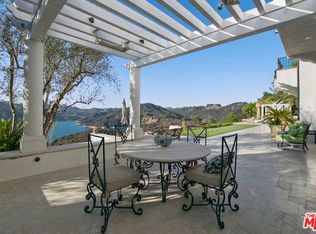 1920 Bel Air Rd, Los Angeles, CA 90077