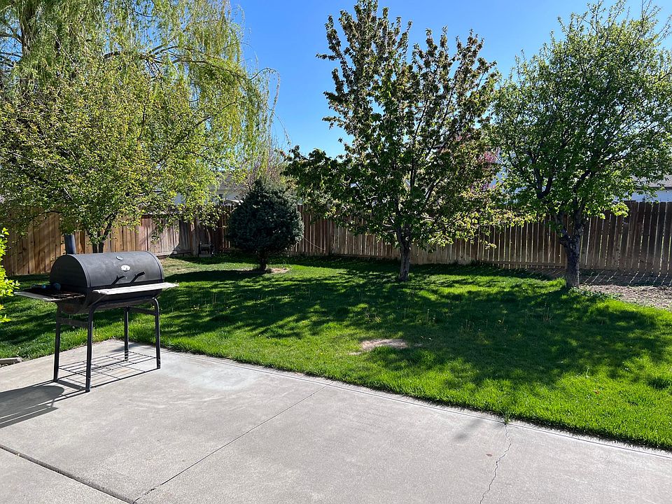 1st image of 1376 Ashley Dr