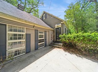 3110 Saint Johns Rd, Des Moines, IA 50312