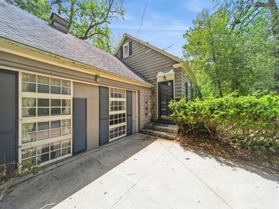 3110 Saint Johns Rd, Des Moines, IA, 50312