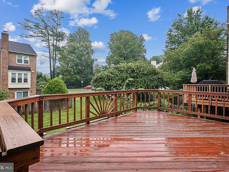 10108 Ebenshire Ct — Photo 20