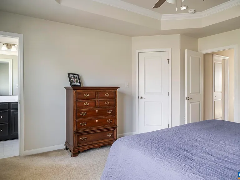 2052 Elm Tree Ct — Photo 12