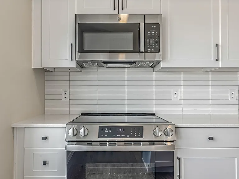Asher Apartments - LIMITED-TIME OFFER 8 WEEKS FREE! — Photo 116