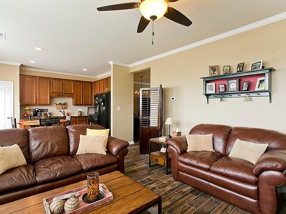 5th image of 112 Prestwick Ln