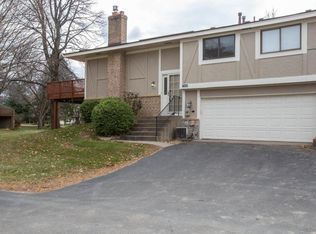 7545 Zinnia Way N, Maple Grove, MN 55311