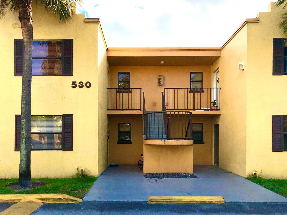 1st image of 530 NW 114th Ave APT 103
