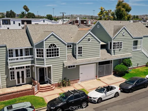 700 Goldenrod Ave, Corona Del Mar, CA 92625