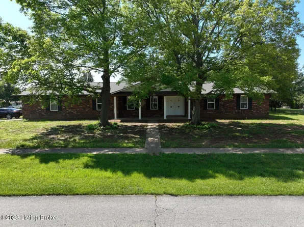 696 Wilma Ave, Radcliff, KY 40160