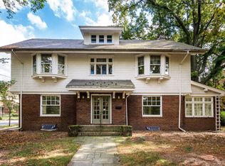 2 Mountain View Ter, Maplewood, NJ 07040