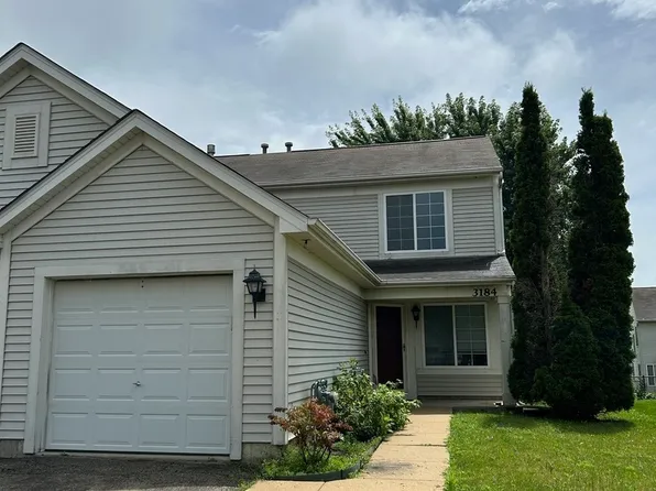 3184 Impressions Dr, Lake In The Hills, IL 60156