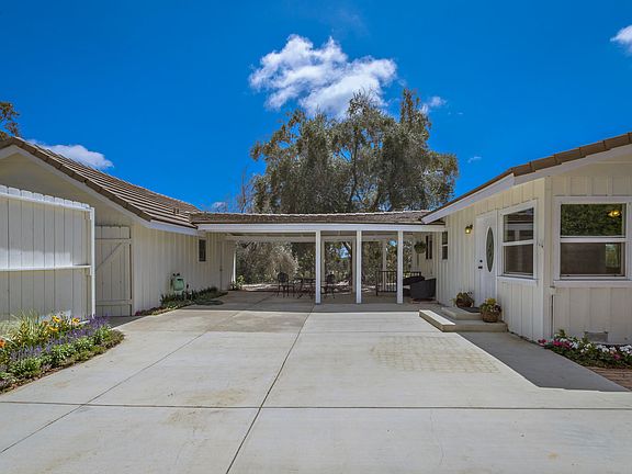 4th image of 639 Mar Vista Dr