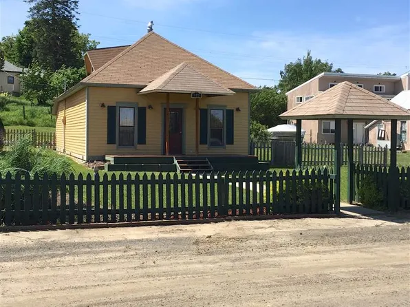175 SE Railroad Ave, Creston, WA 99117