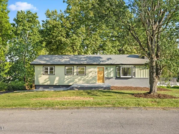 301 Carolyn Cir, Bristol, TN 37620