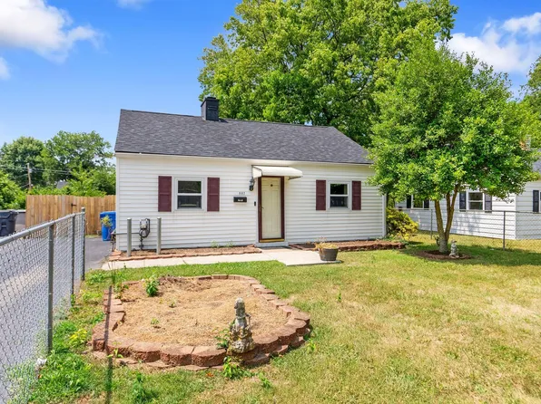 907 Marcellus Dr, Lexington, KY 40505