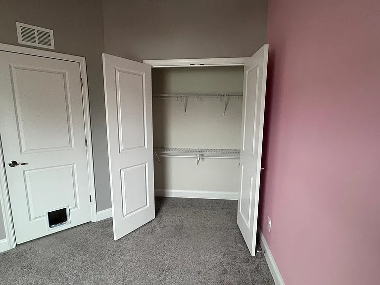 538 Calvert Way — Photo 22