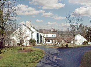 18 E Shore Dr, Princeton, NJ 08540