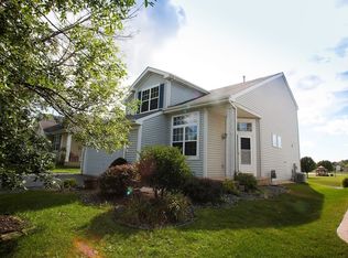 16220 Michigan Ct, Crest Hill, IL 60403