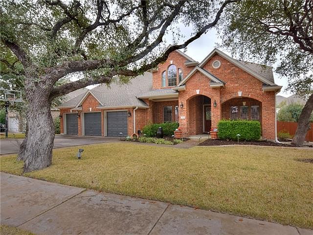 1st image of 2910 Kinloch Dr