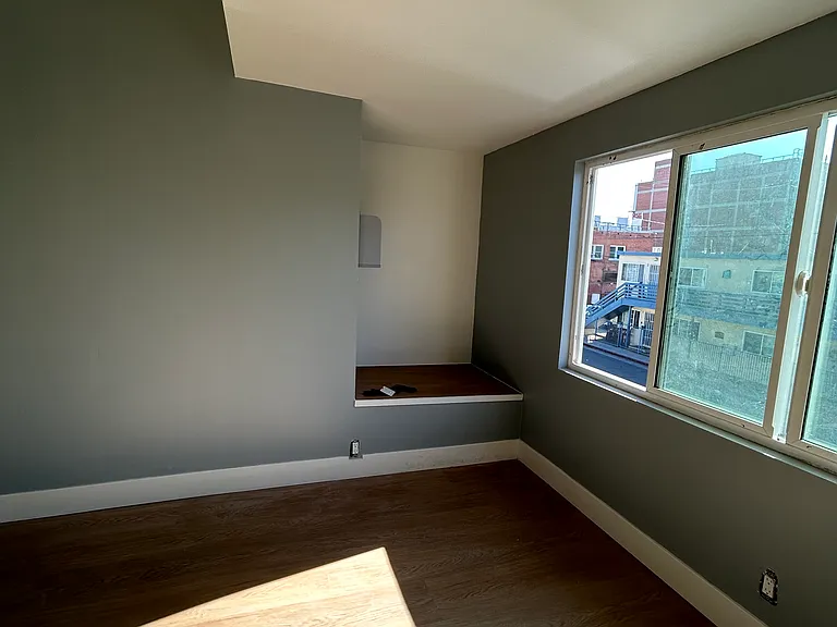 Enjoy Sunsets In The Nook