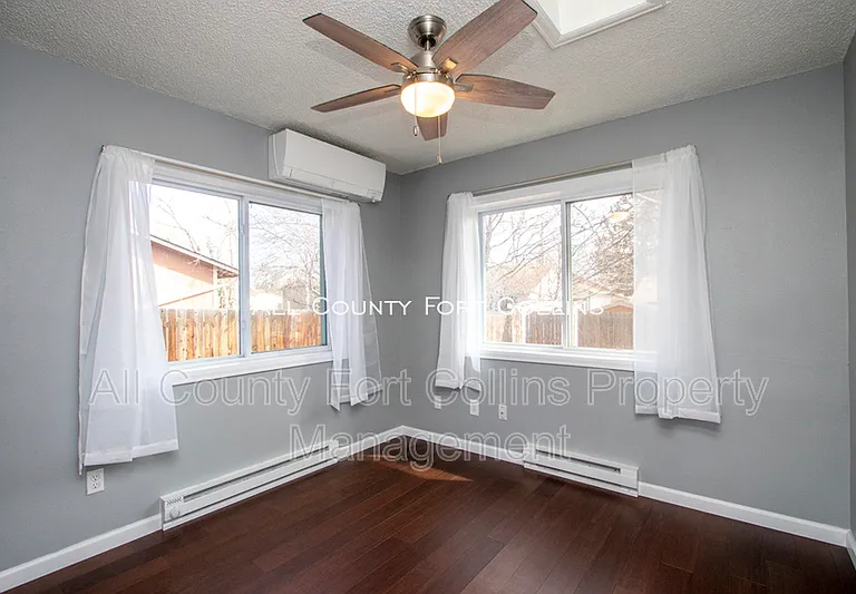 2730 Hanover Dr — Photo 13