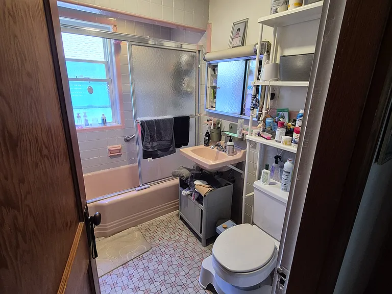 9 Quincy St #2 — Photo 2