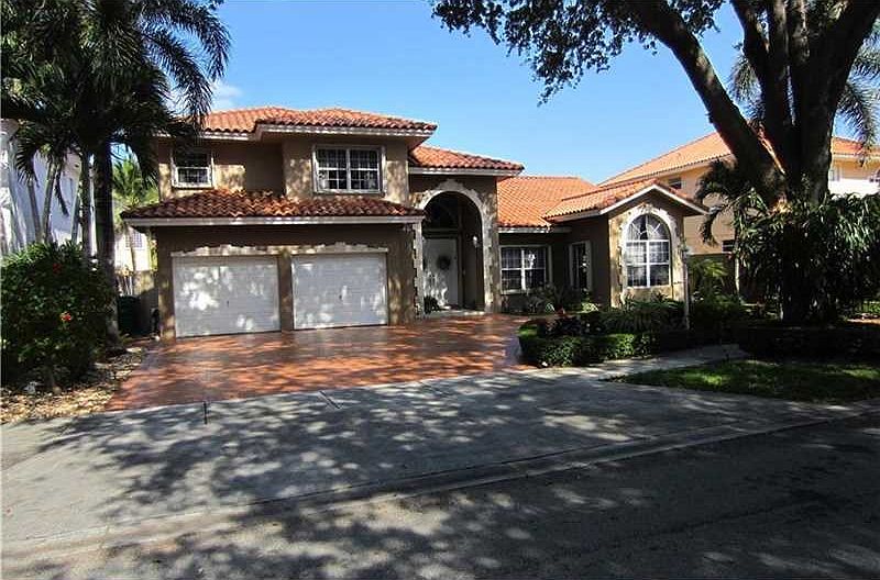 1st image of 16745 NW 84th Ct
