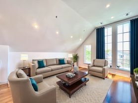 58-35 256th St, Little Neck, NY