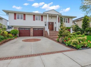 3251 Ocean Harbor Dr, Oceanside, NY 11572