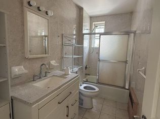 2322 83rd St #2F, Brooklyn, NY 11214
