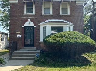 9853 S Hoxie Ave, Chicago, IL 60617
