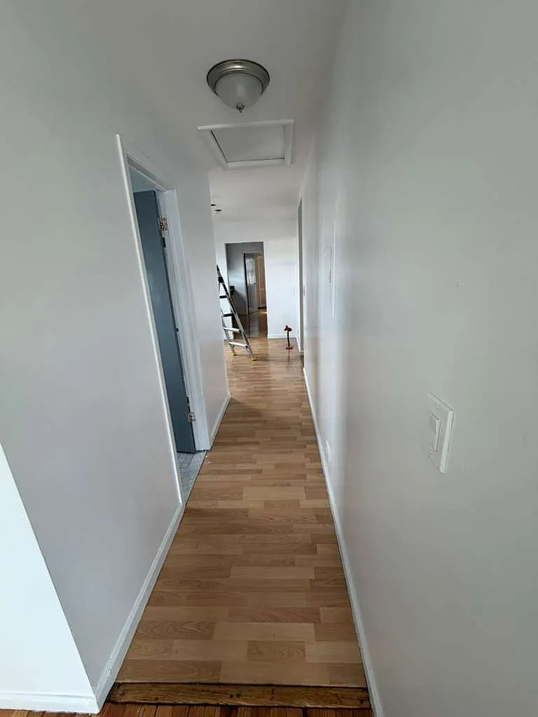 Building Photo - 66 Devoe Ave #2