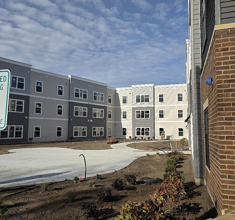 Courtyard with patio.