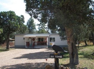 2135 S Wildflower Rd, Overgaard, AZ 85933