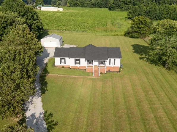 4721 Chester Rd, Cedar Hill, TN 37032
