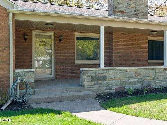 3rd image of 8621 S Westnedge Ave