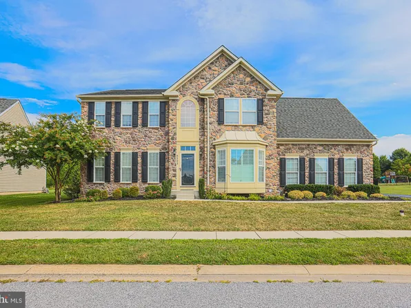 4322 Cross Brook Dr, Perry Hall, MD 21128