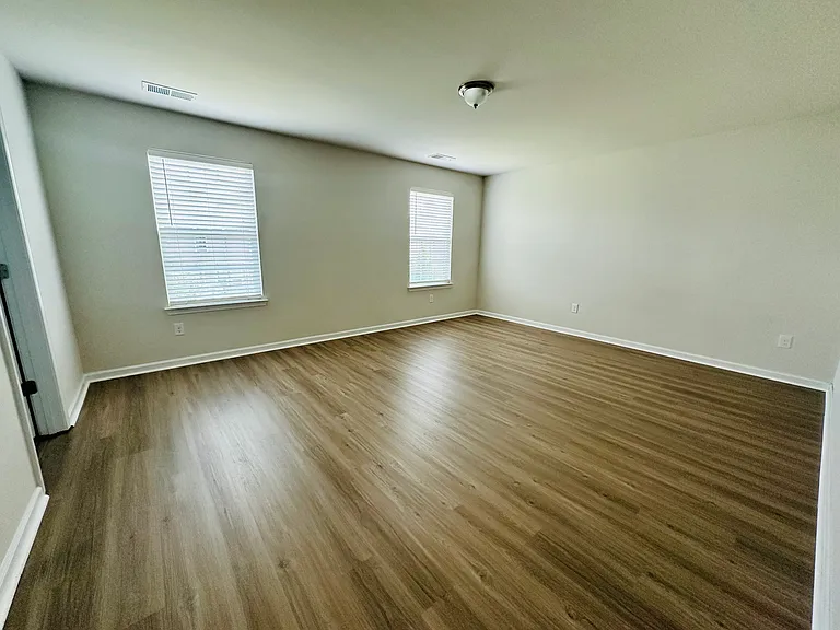 147 Haddonsfield Dr — Photo 23