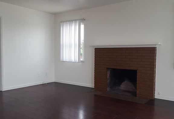 4th image of 5304 Churchward St