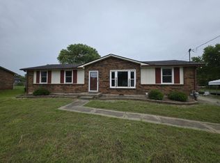 213 Aster Dr, Clarksville, TN 37042