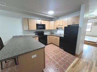 15 N Division St APT 3, Peekskill, NY 10566