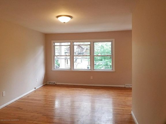 2nd image of 101 10th St Fl 2nd