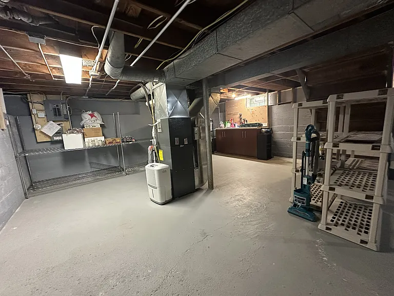285 Merchants Rd — Photo 23