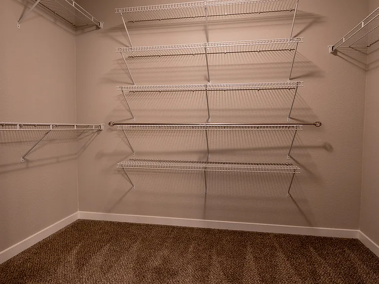 1594 Grand Overlook St — Photo 14