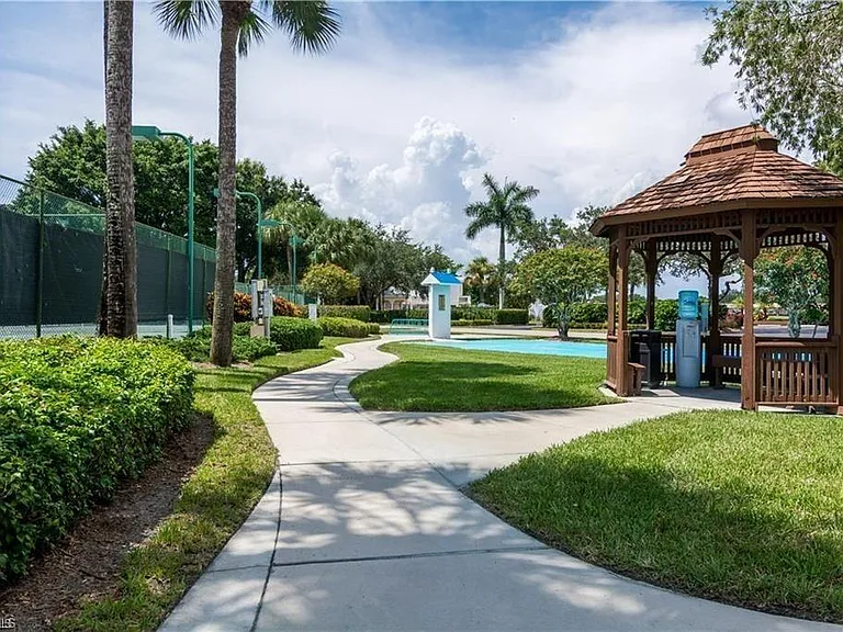 2541 Citrus Lake Dr #A-205 — Photo 45
