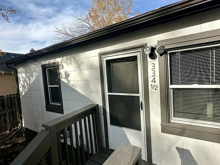 334 1/2 Yellowstone Ave — Photo 1