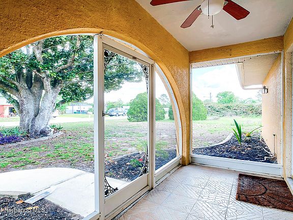 4th image of 12050 Cavern Rd