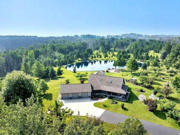 E6023 10th Rd, Algoma, WI 54201