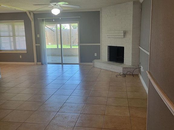 3rd image of 18606 Bridoon Dr