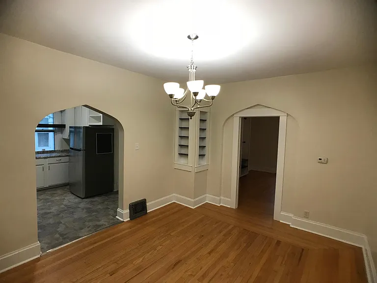 1541 D Ave NE #A — Photo 2